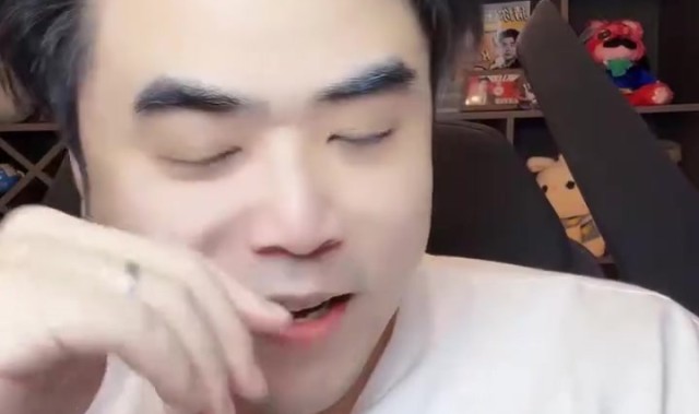 DB电子官网怪Daeny真没道理！朱开与iG粉丝连麦解释：iG的BP不算烂的，远远没有WBG烂