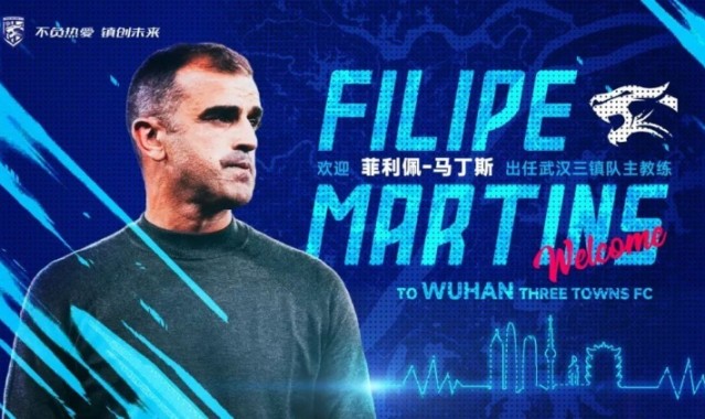 DB真人旗舰三镇新帅马丁斯：不会颠覆前任的打法 全世界足球其实都一样