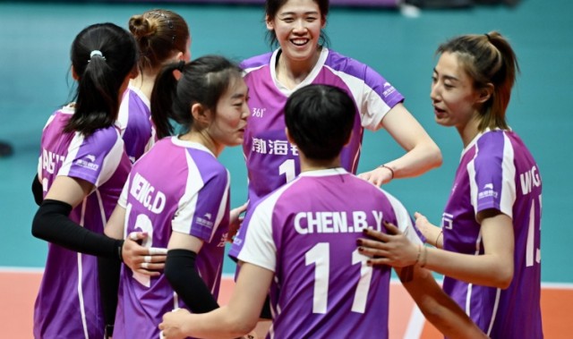 DB视讯百家乐第三局比分战至33-31!天津女排3-0横扫江苏女排,迎四强赛两连胜