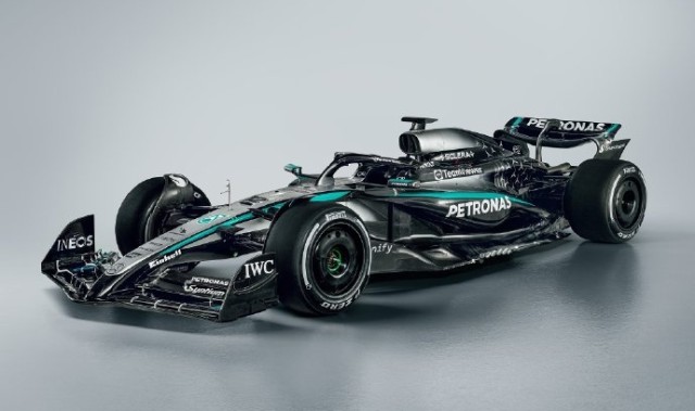 DB视讯百家乐黑银配色!官方:梅赛德斯-AMG_F1车队发布新赛季赛车W16