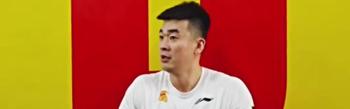 DG视讯官网平台打卡力量房&李慕豪正在训练 来看看他最近的恢复情况如何吧