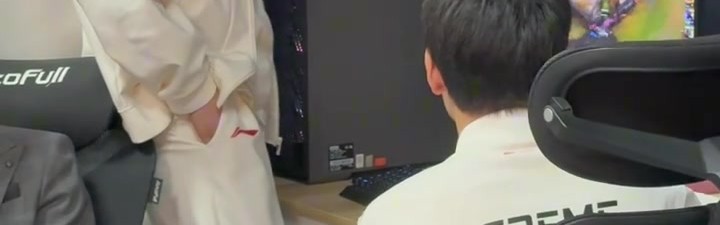 DB视讯官网TES社媒更新视频：Kanavi和Creme的赛后极速小复盘
