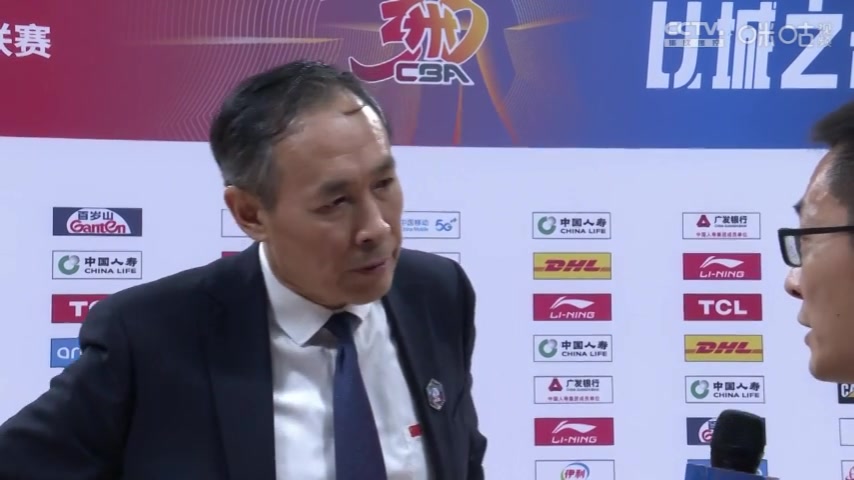 DB官网在线登录入口许利民：本场赢得很艰难 青岛是一支顽强的球队 他们压着我们打