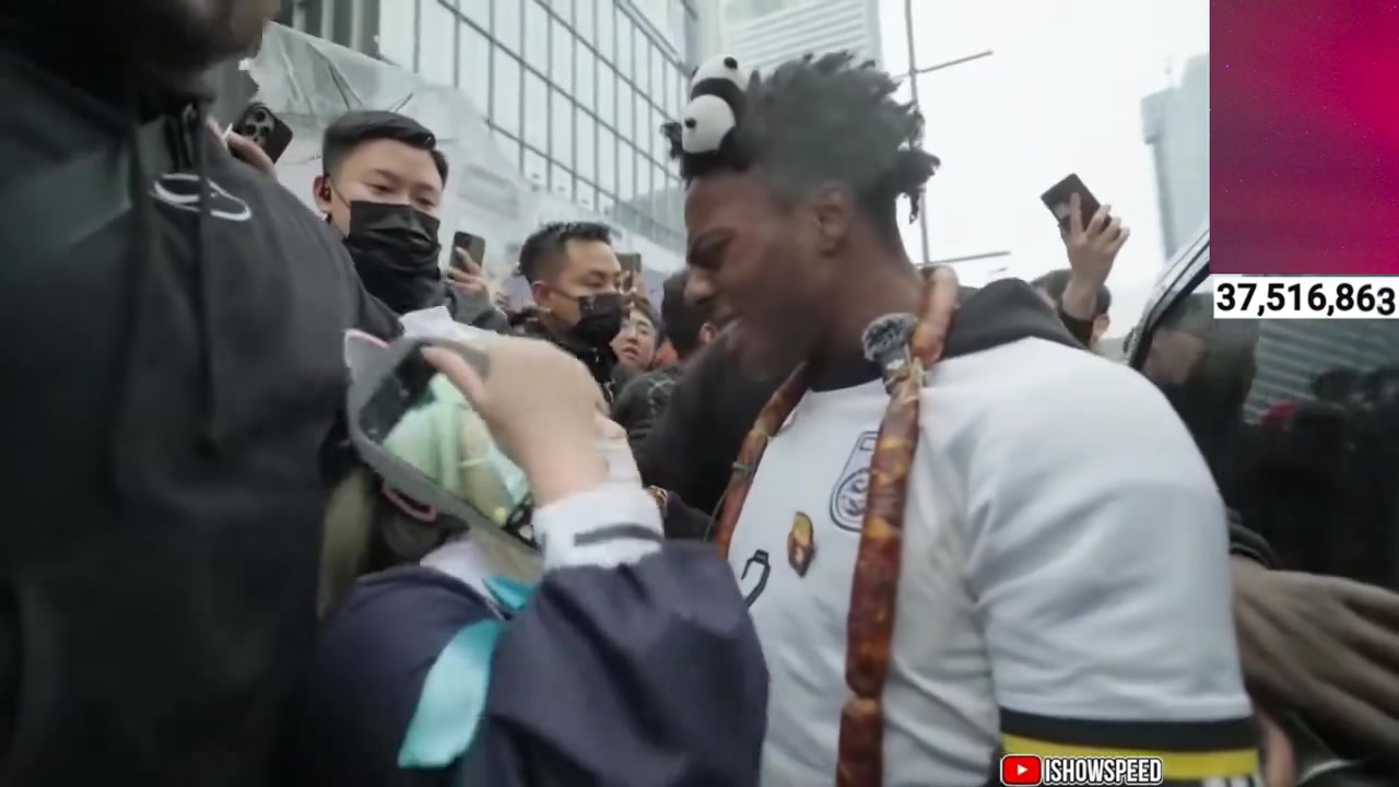 DB真人旗舰高情商！Speed遭逆天二次元种族歧视言论贴脸：她不懂英语，她不知道自己在说什么